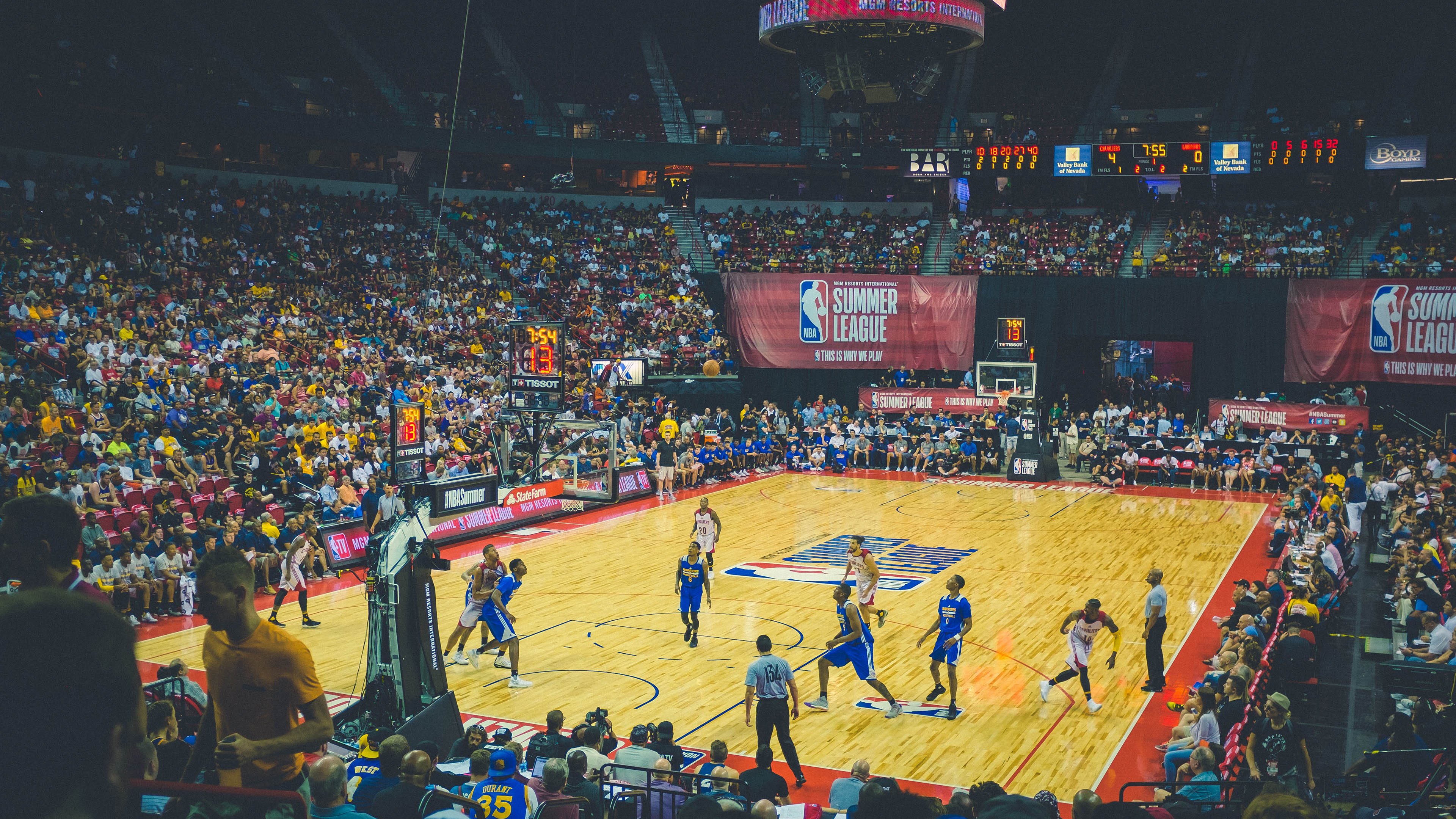 _传统体育村：体验民族运动的风采_，民族传统体育文化